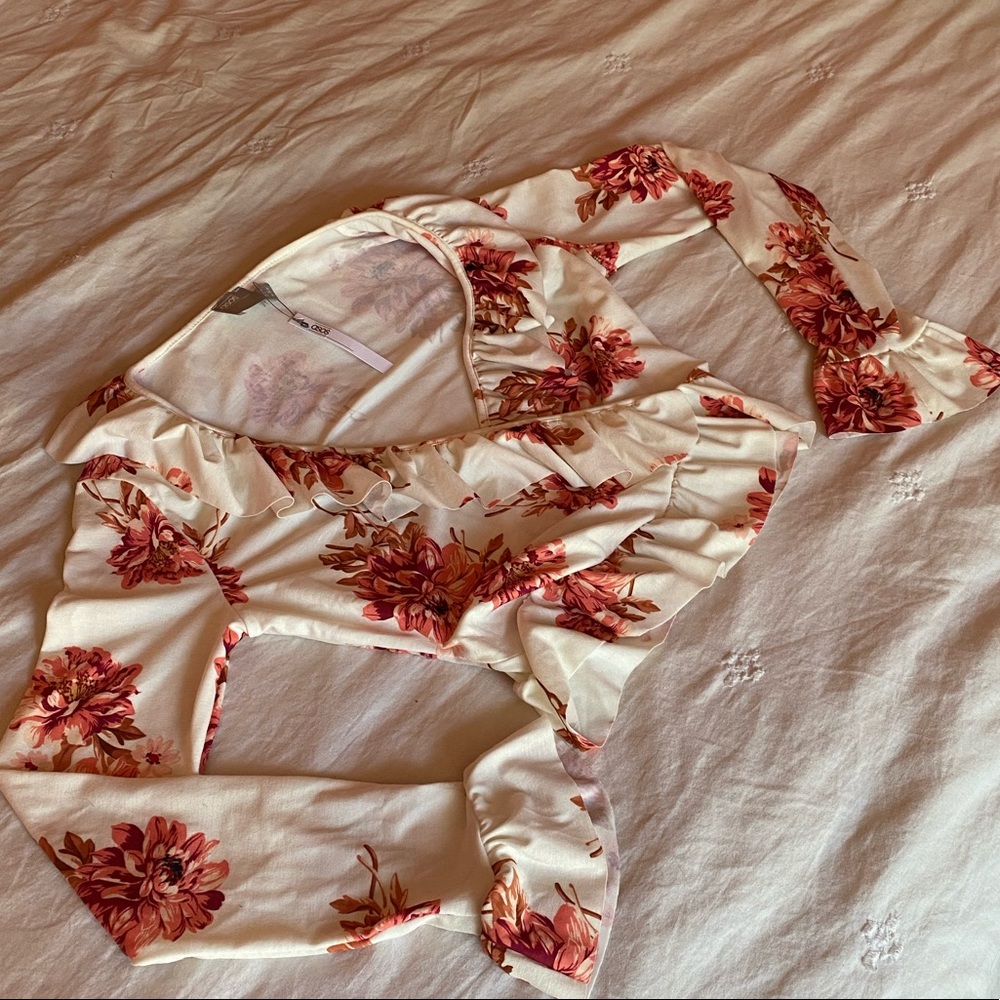 Ruffle Floral Crop Top